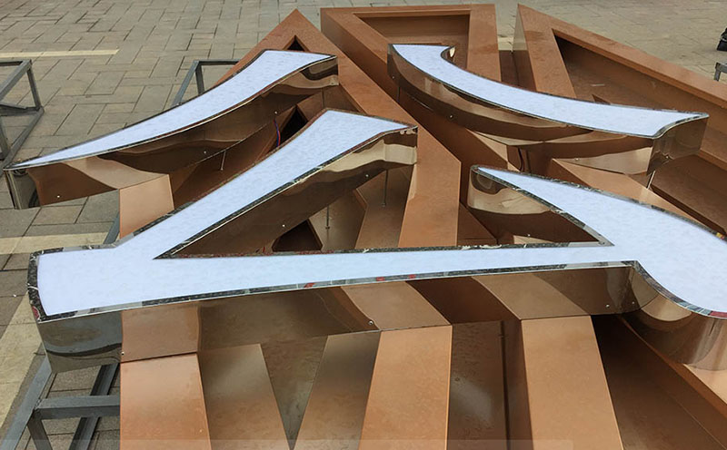 �Lɳ���P䓰l(f��)����