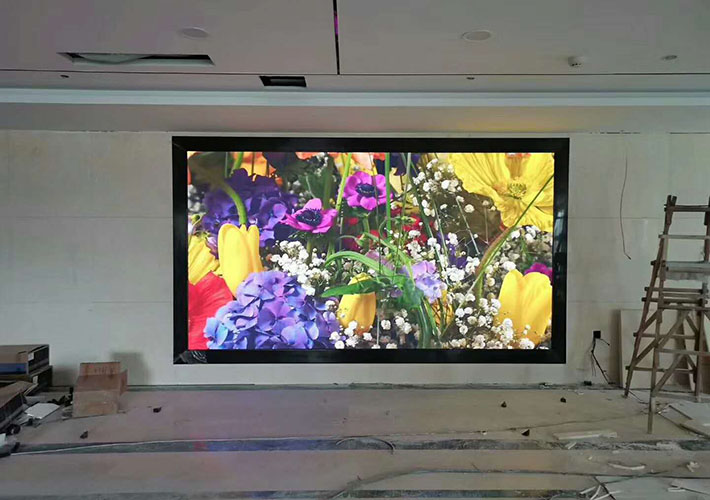 LED�@ʾ��P1.86