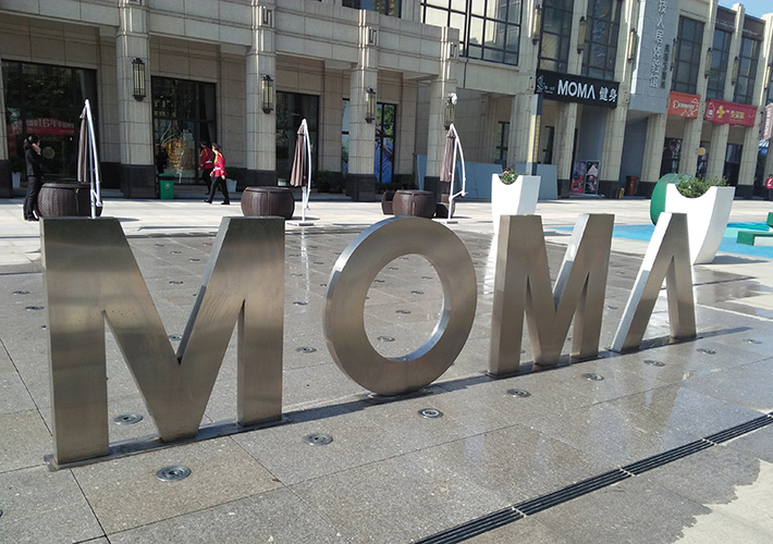 �Lɳ���P����w��